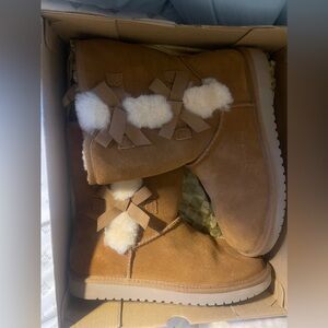 Koolaburra by Ugg Bow Boots